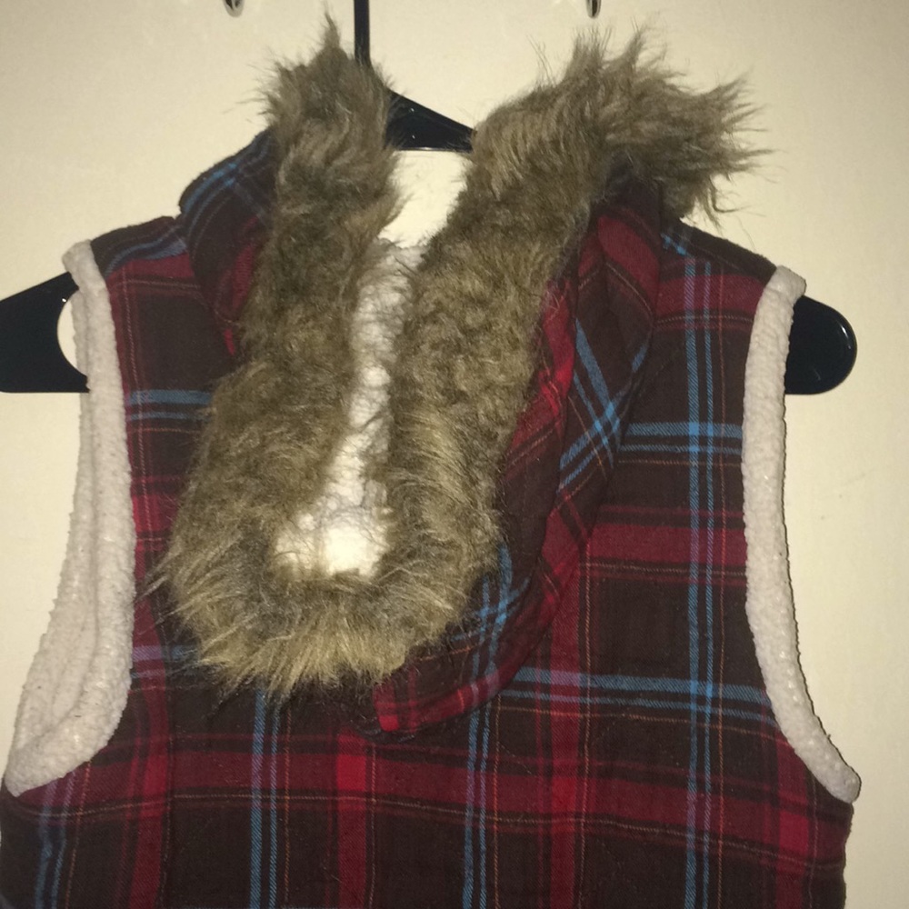 Coat - Picture 3 of 3